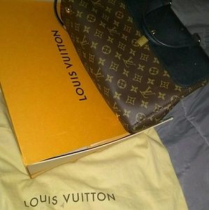 Louis Vuitton Pocketbooks